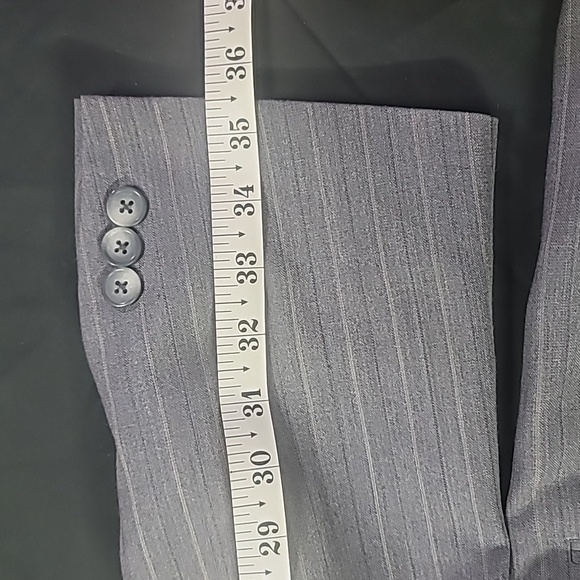 Henry Grethel Men's Virgin Wool 2 Button Suit, Coat 40 Reg Coat, Pants 42 x 30 - Picture 6 of 16